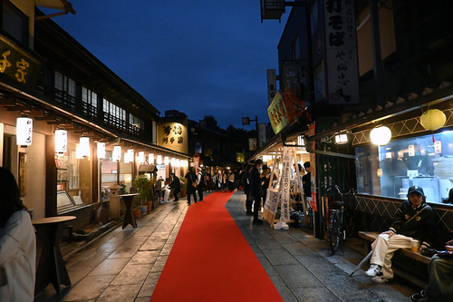 写真:柴又宵祭り