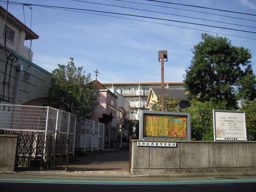 　西亀有児童館　入口全景