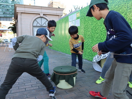 ベーゴマ大会こどもたち