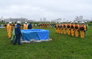 マンホール噴出防止工法の完成状況写真です。