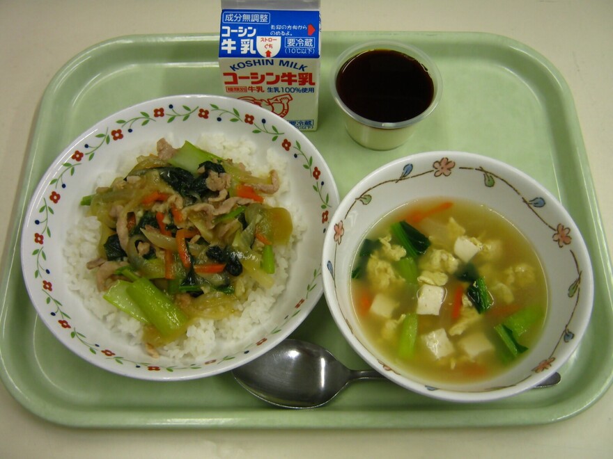 小松菜と豚肉のオイスター炒め丼