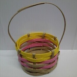 かご作りの写真