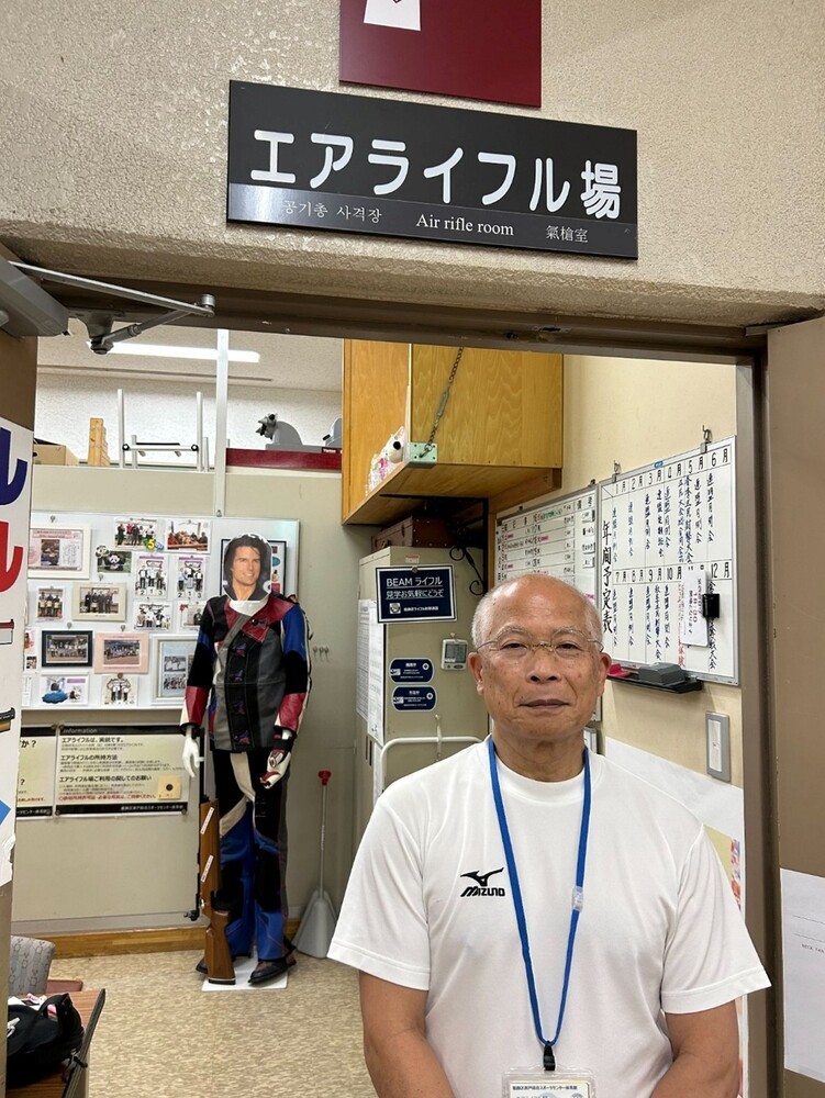 エアライフル場管理責任者の河村さん